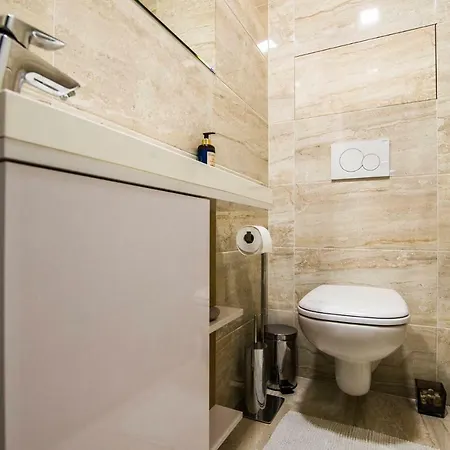 Luxury Decorated Well Designed Cutest Flat Ever In * Bratislava